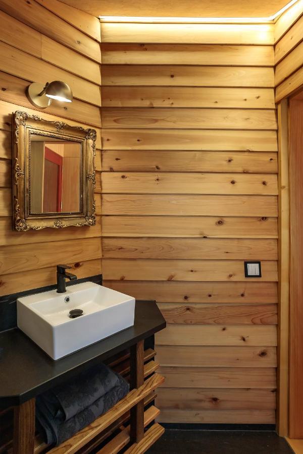 Refugio House Natura Moinho De Agua - Eco House Guimarães Esterno foto